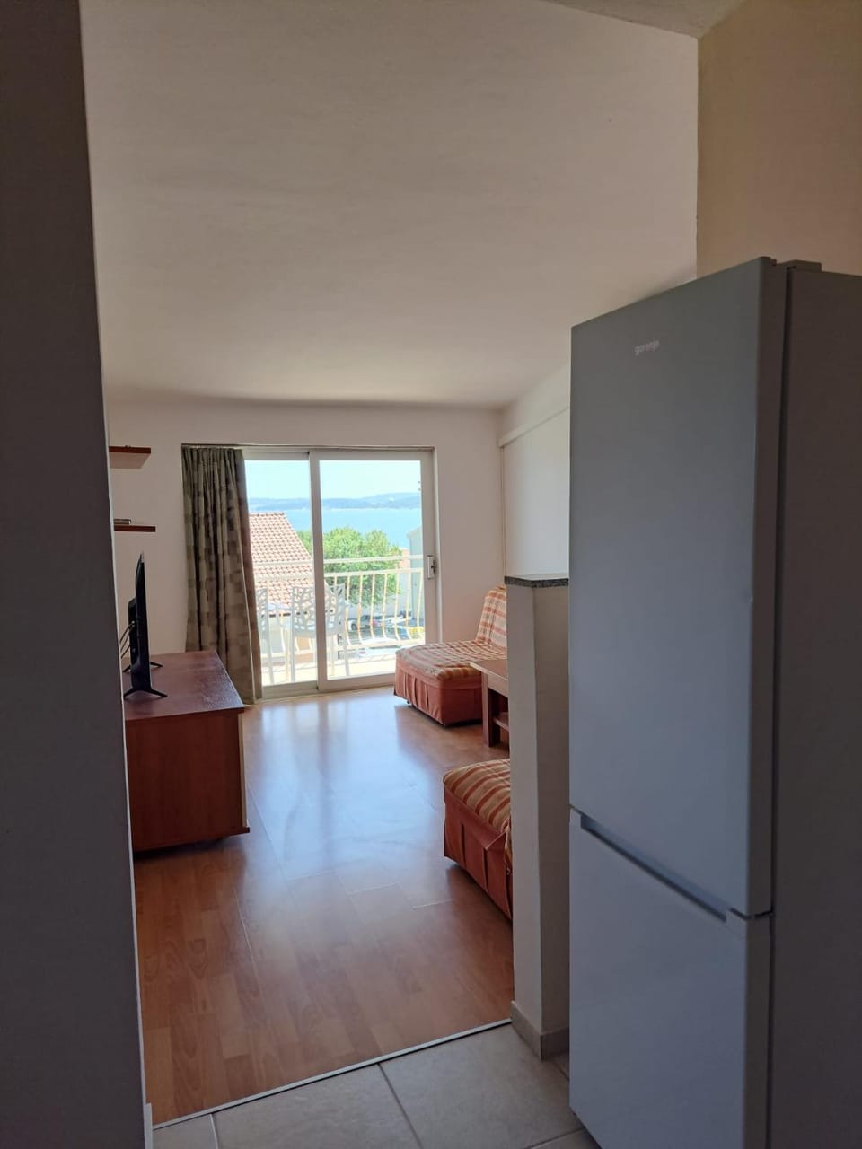 Living room, Photo of the whole room, kitchen