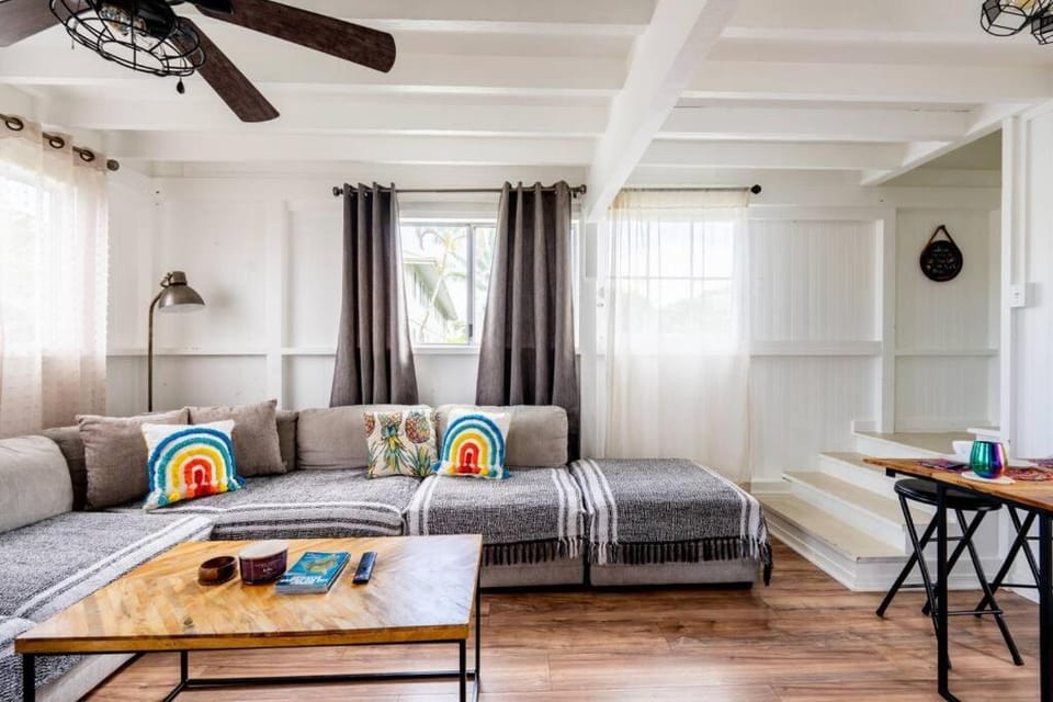 Somewhere over the Rainbow Loft with AC Hilo House in Hilo