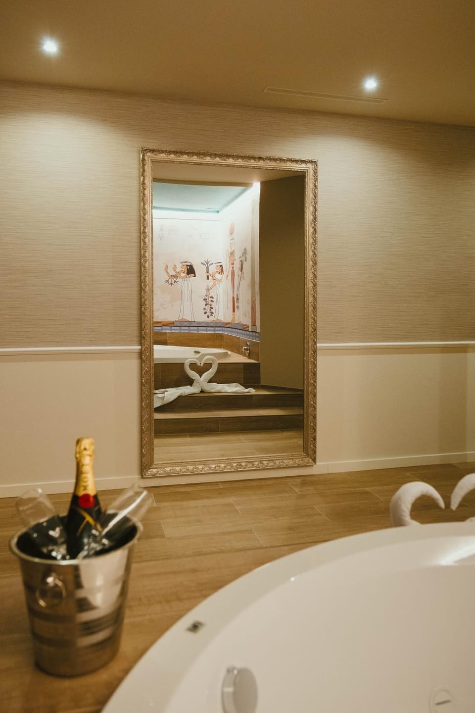 Bathroom, Bath, towels