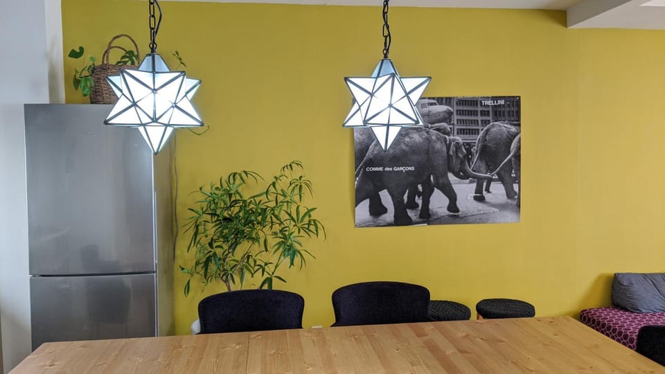 Dining area, hair dresser