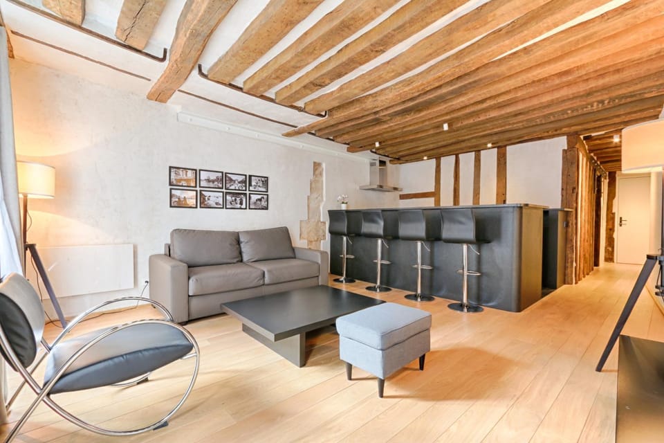 Outstanding Luxury Flat 4P-Boulevard Saint Germain Apartment in Paris