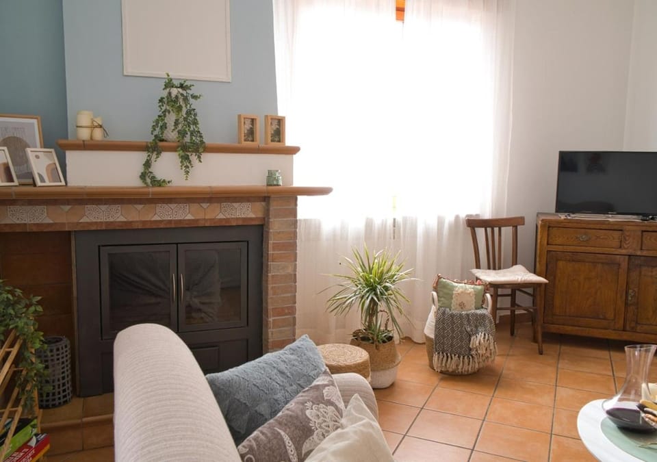 Iris Apartment, Parco Velino Sirente Apartment in Abruzzo