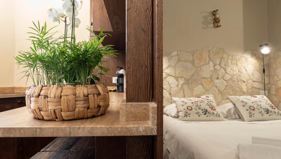 Decorative detail, Bedroom