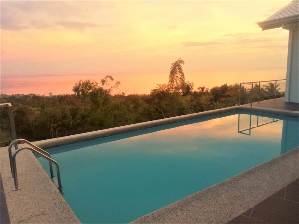 Sea view, Swimming pool, Swimming pool, Sunset