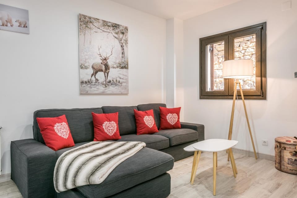 Communal lounge/ TV room, Living room