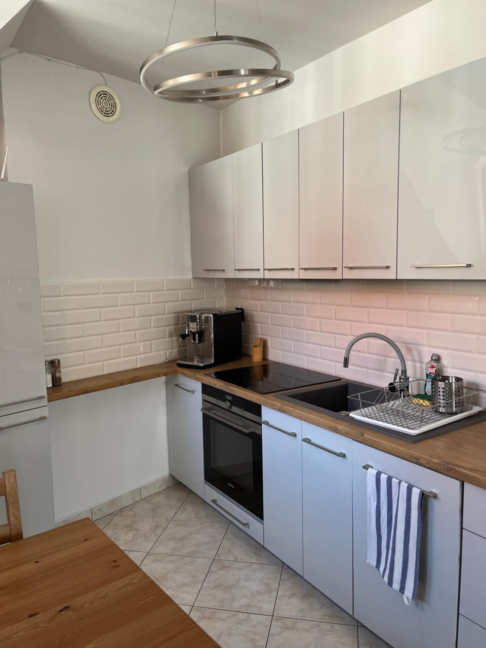 Coffee/tea facilities, Kitchen or kitchenette, dishwasher, minibar, pet friendly, stove