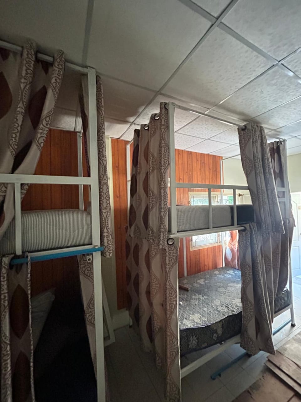 Pakchong hostel & wildlife tour Bed and Breakfast in Laos