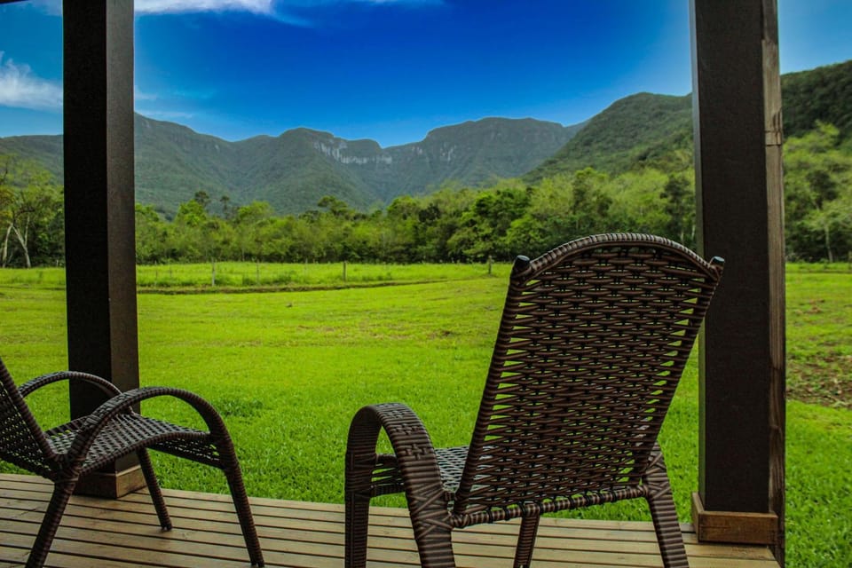 View (from property/room), Garden view, Mountain view
