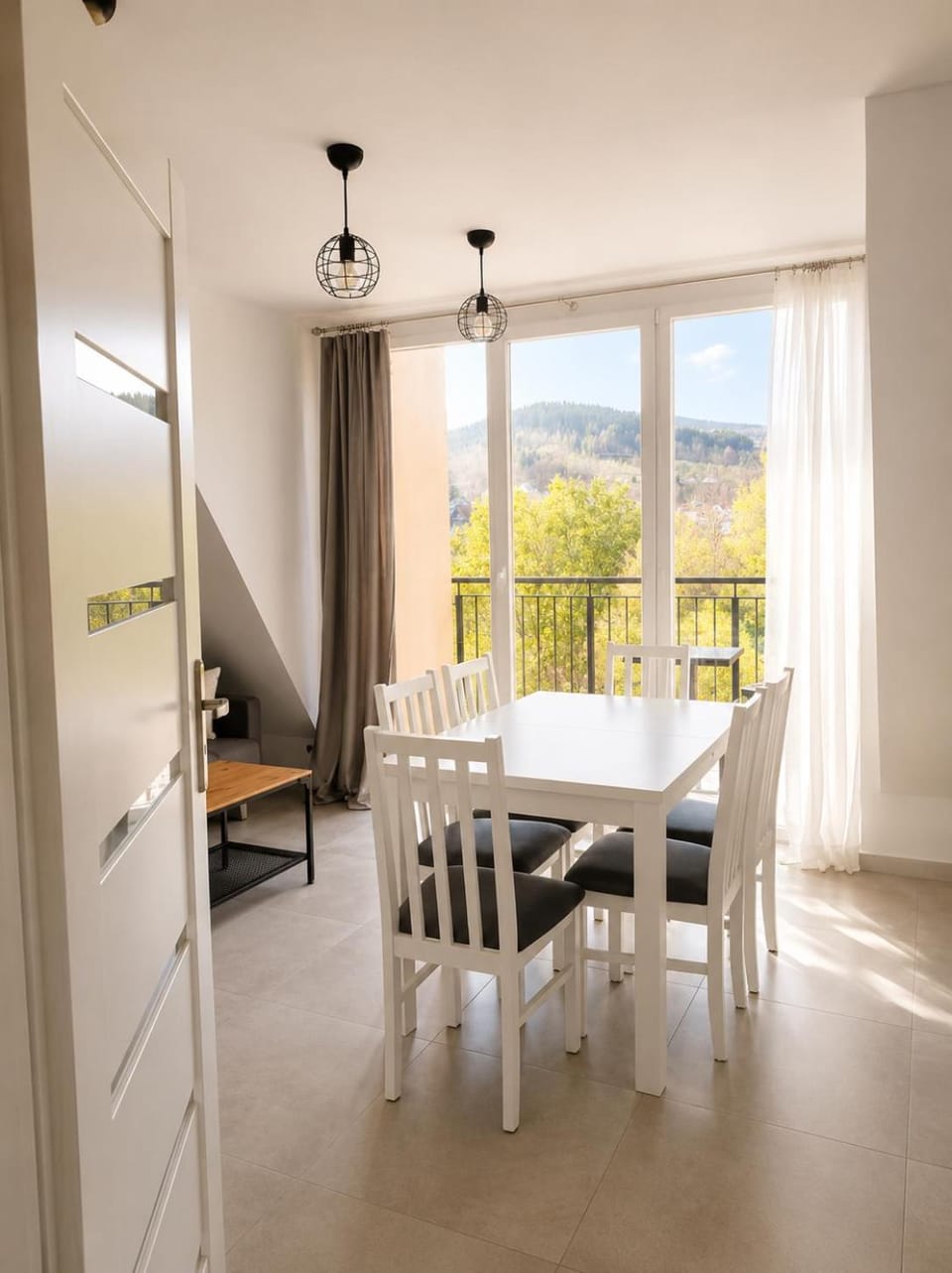 Living room, Dining area
