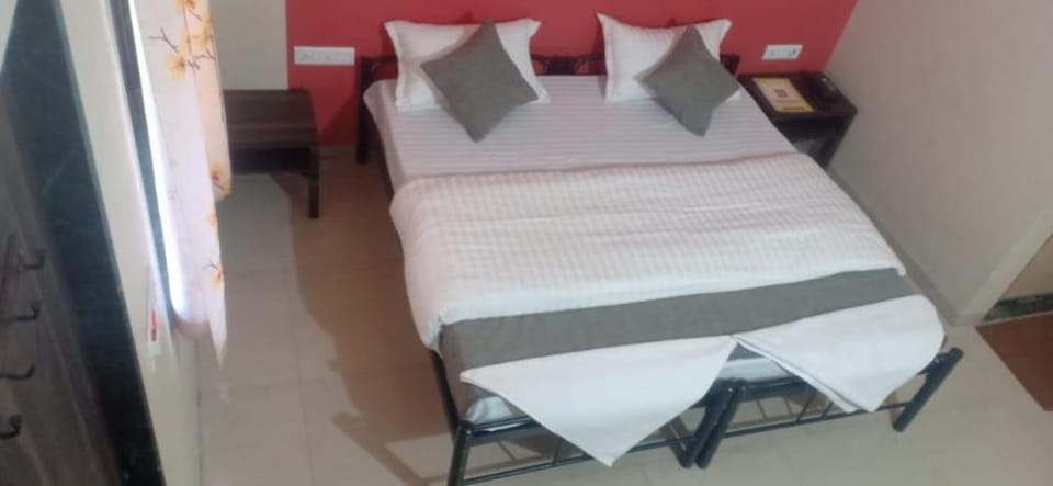 Hotel Rajendra Hotel in Maharashtra