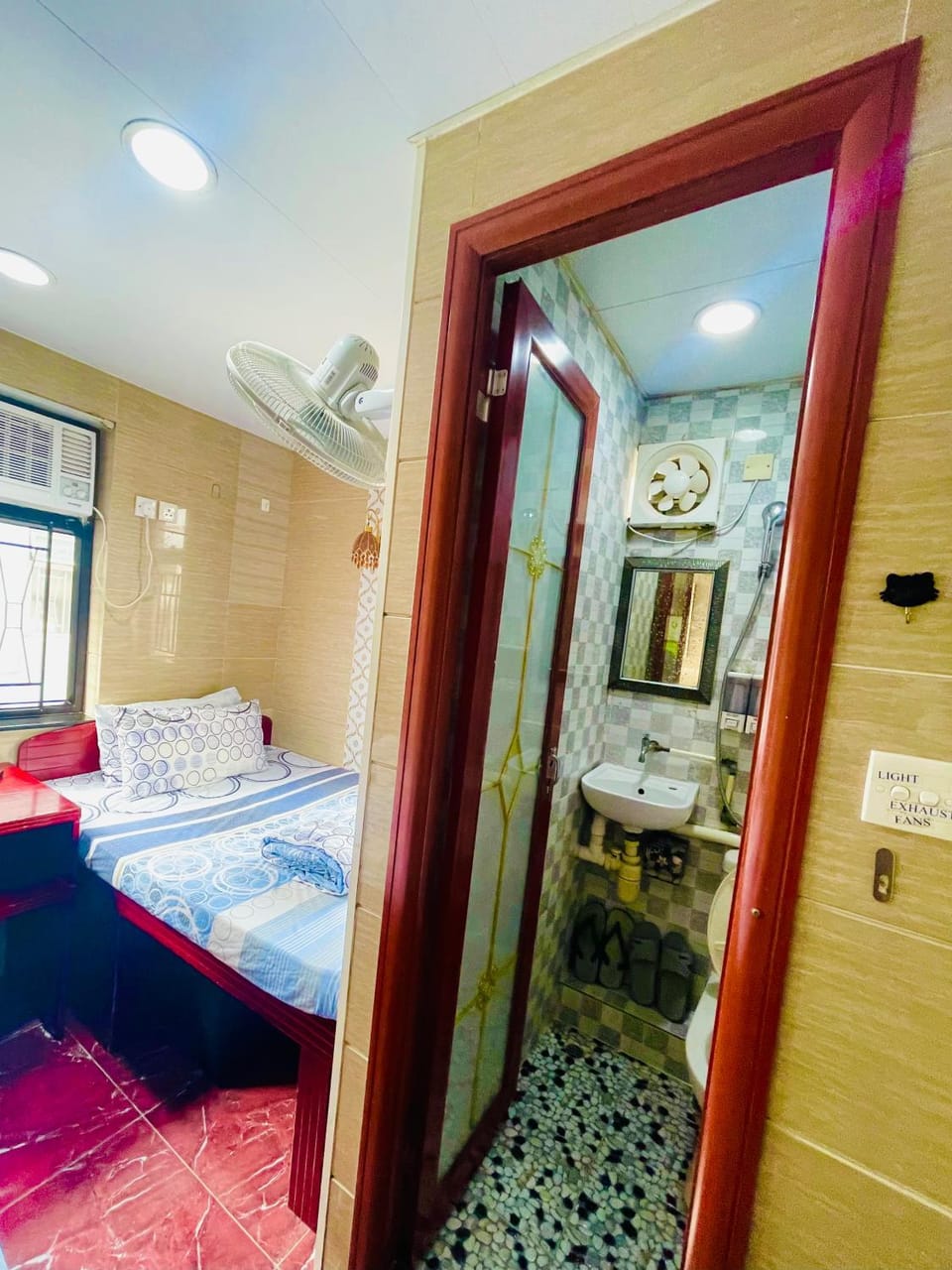 Asia inn (Block B) Bed and Breakfast in Hong Kong
