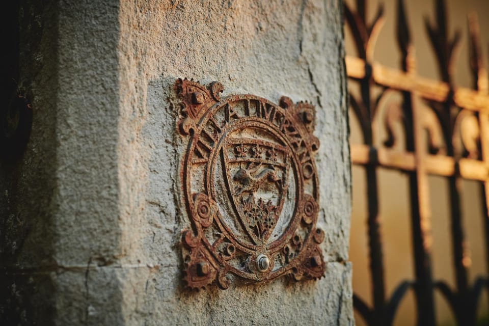Property logo or sign