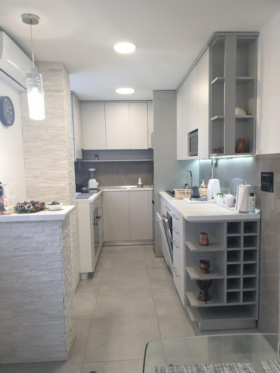 Kitchen or kitchenette