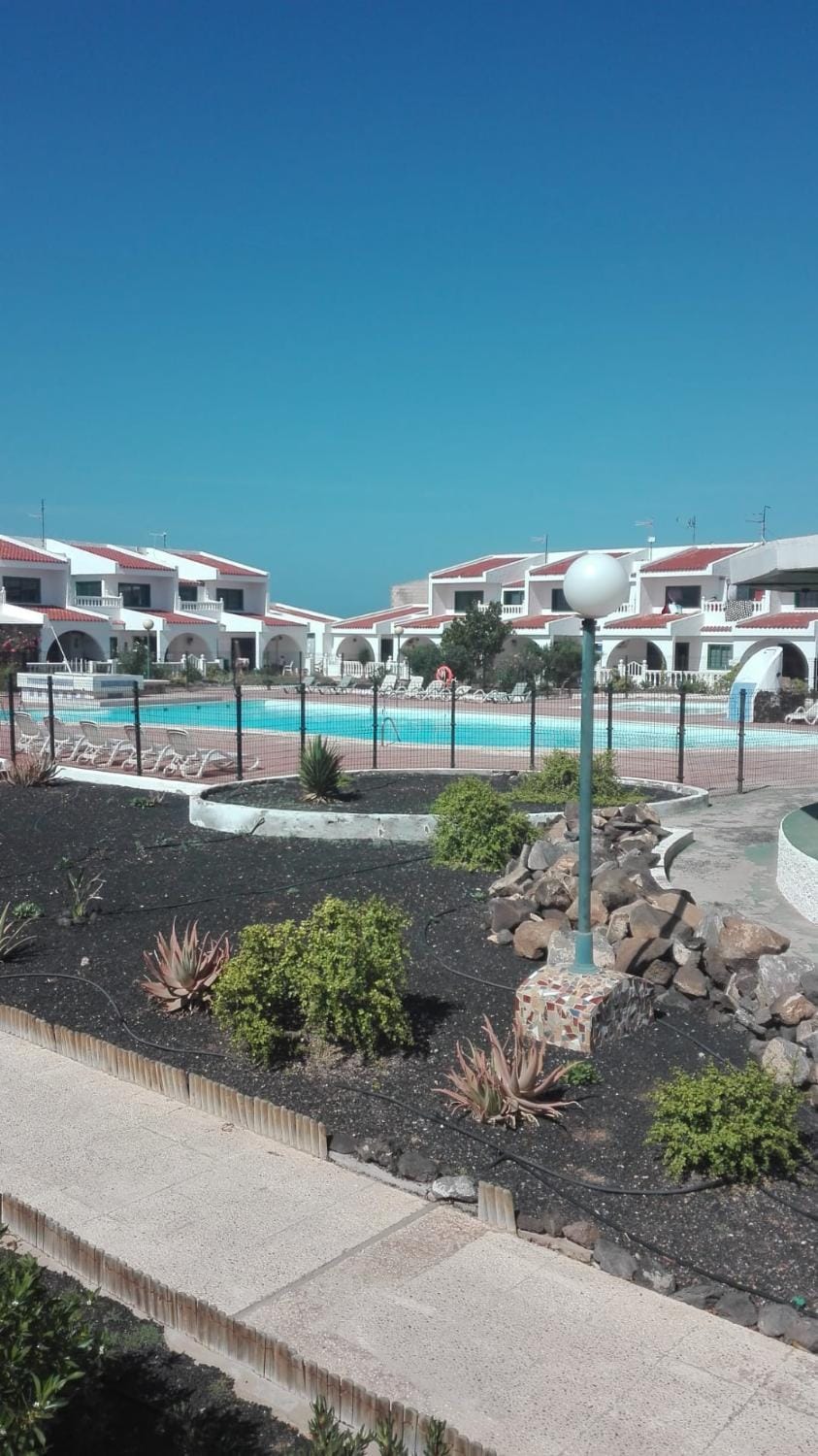 Costa Antigua House in Maxorata