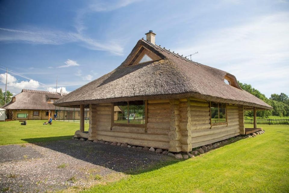 Järveveere Puhkekeskus House in Estonia