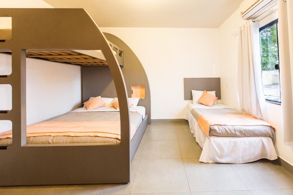 bunk bed
