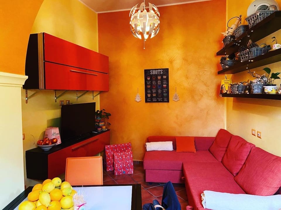 Living room, Seating area