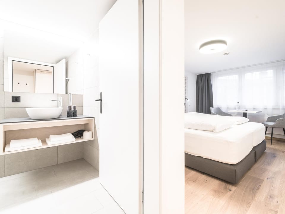 Bathroom, Bedroom