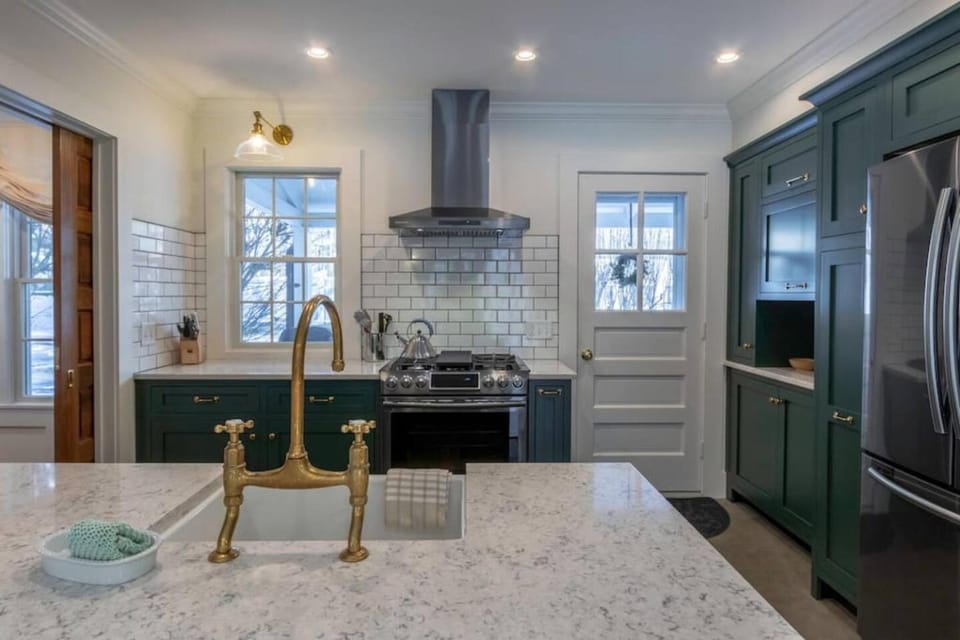 Beautifully Restored Home in Manchester Village House in Vermont