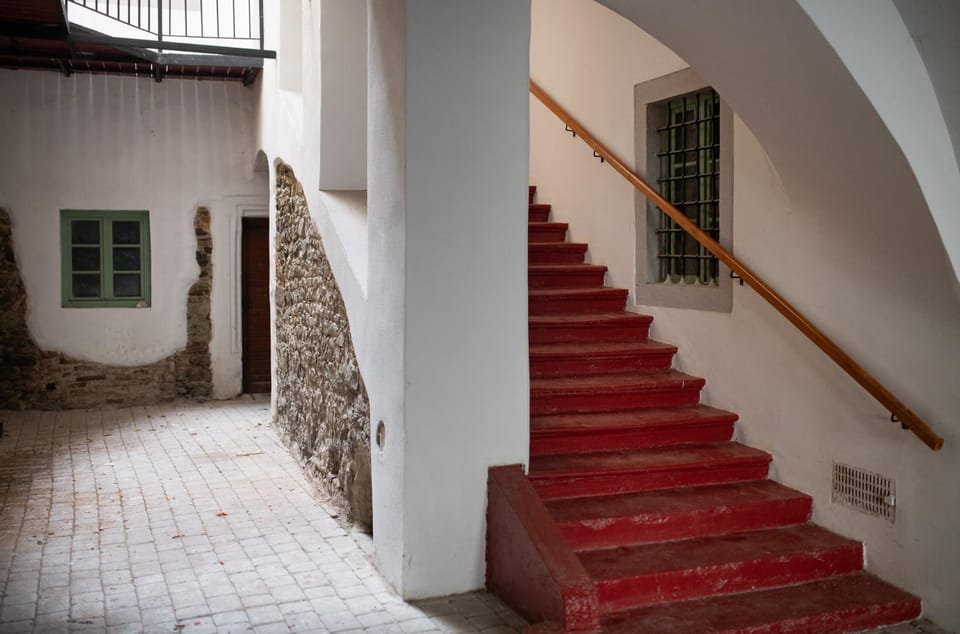 Property building, Facade/entrance