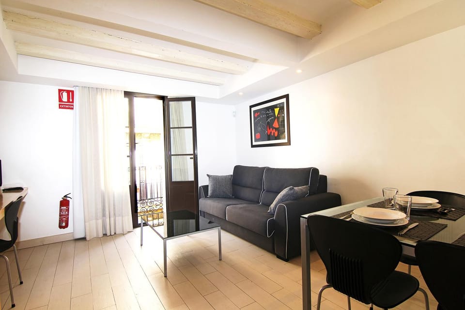 Communal lounge/ TV room, Living room, Decorative detail, Dining area