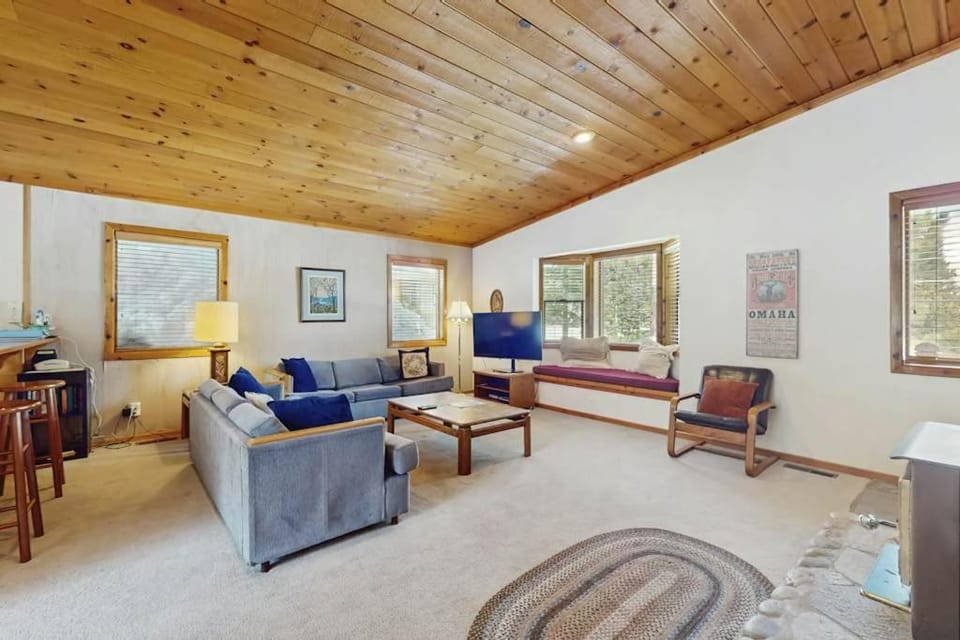 Tuna Bush House in Truckee