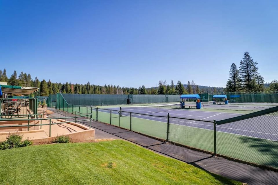 Tuna Bush House in Truckee