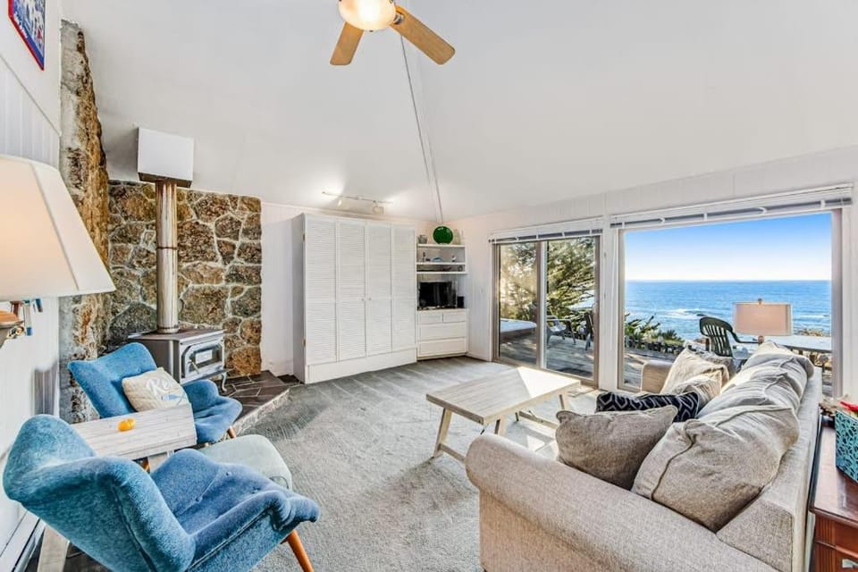 Cove House House in Sonoma County