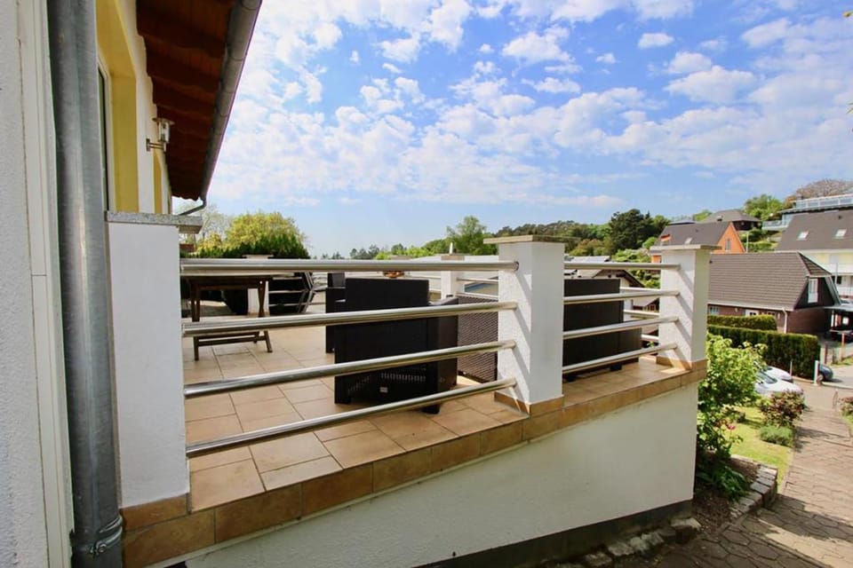 Balcony/Terrace, Garden view