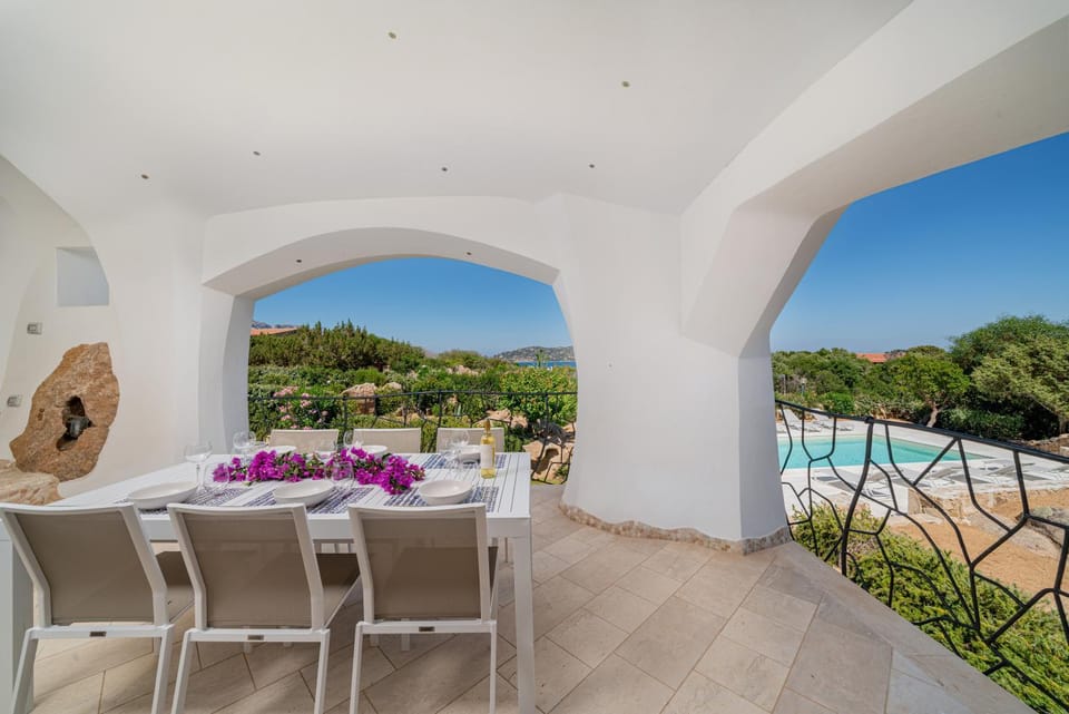 Garden, Balcony/Terrace, Swimming pool