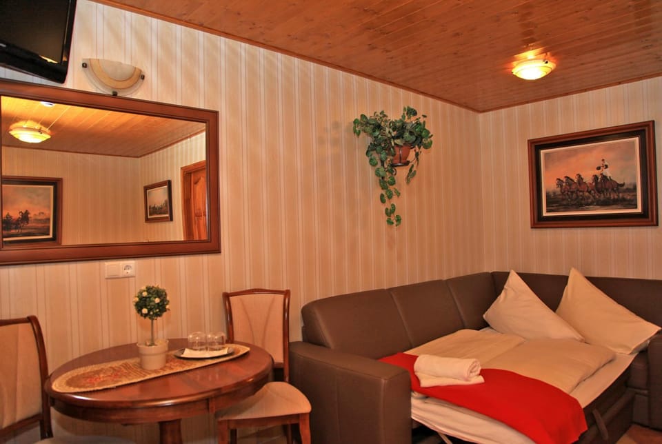 Berényi Fogadó Motel in Hungary