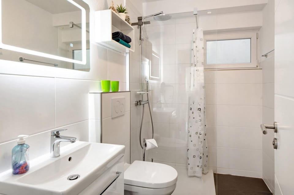 Bathroom, Living room