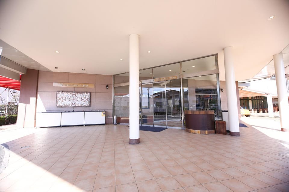 Facade/entrance, Day