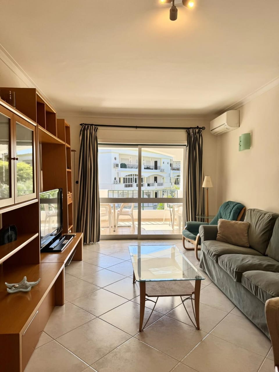 Pinhal do Golfe - 2 Bedrooms - Vilamoura Apartment in Quarteira