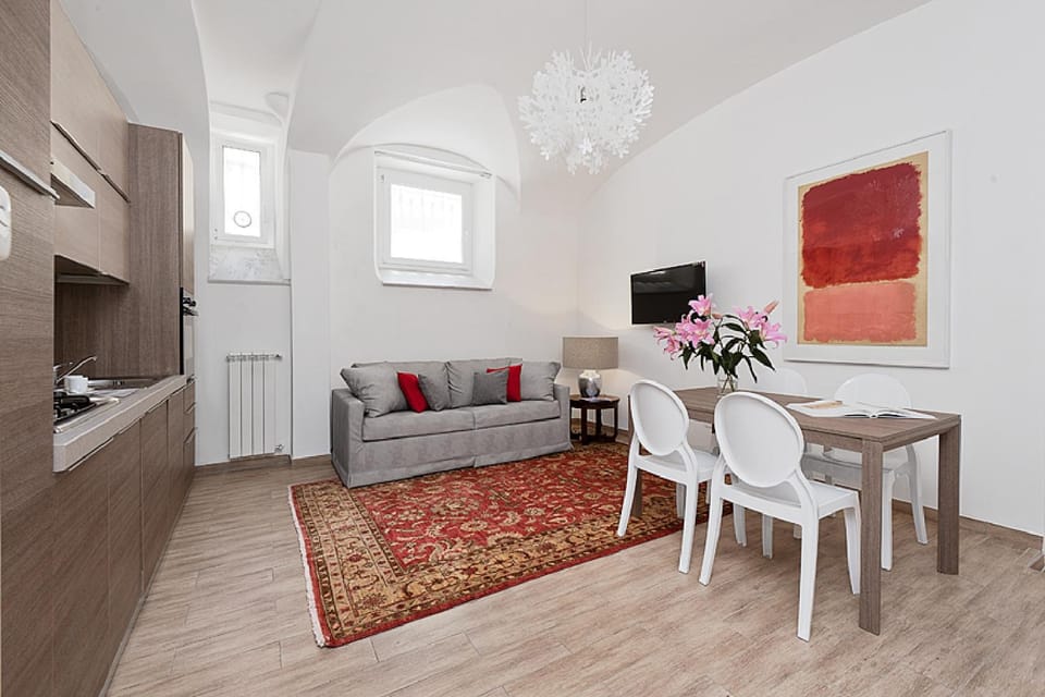 Living room, Seating area, Dining area