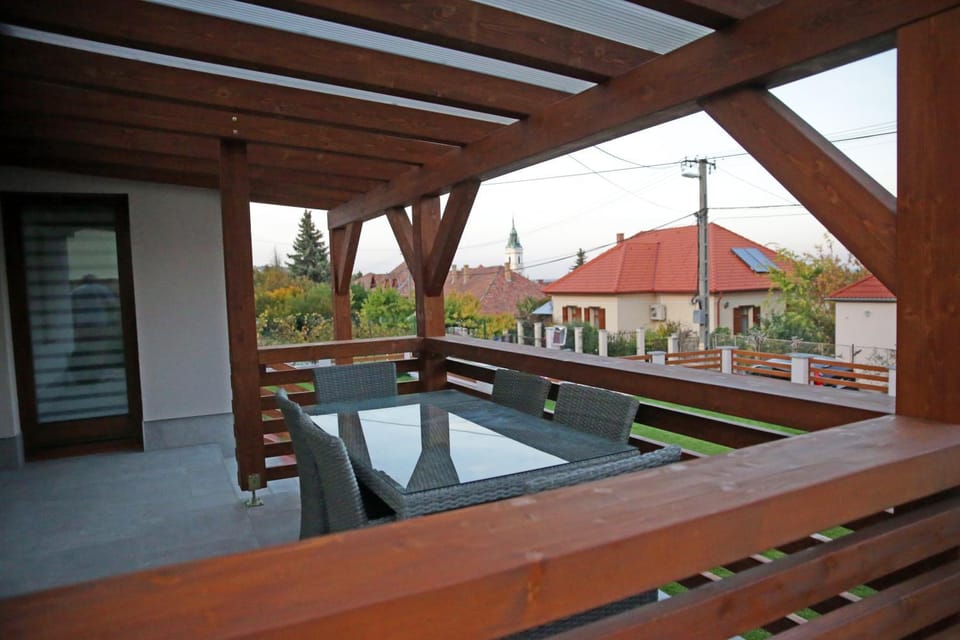 Lehel Vendégház Bed and Breakfast in Hungary