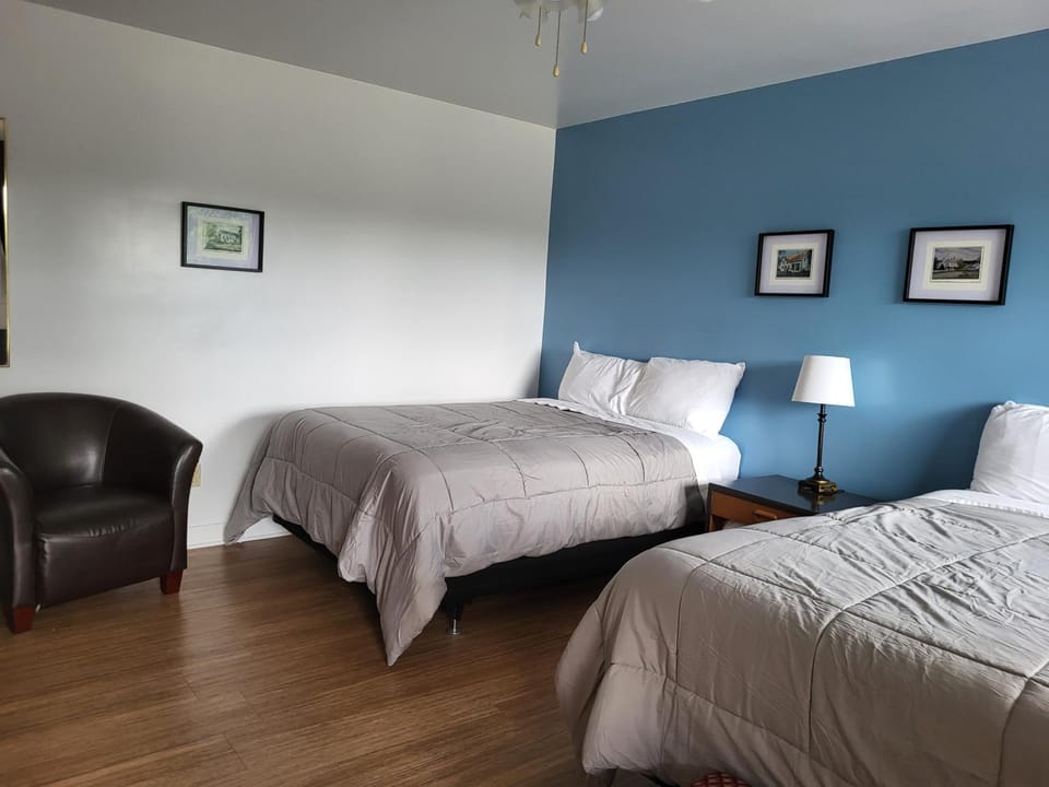 Sherbrooke Village Inn Inn in Halifax