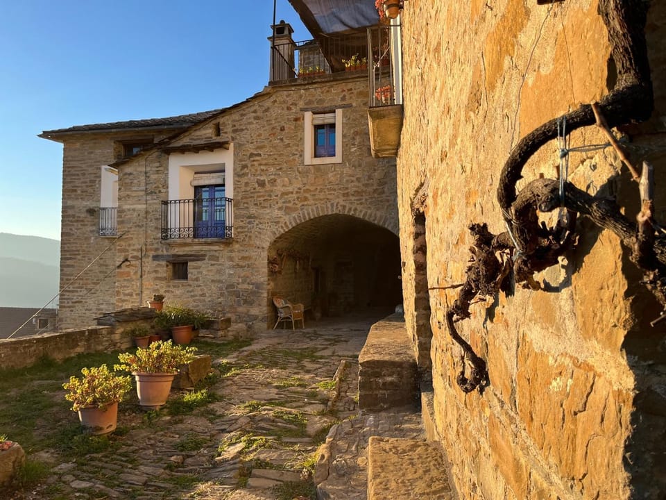 Casa Blas House in Catalonia
