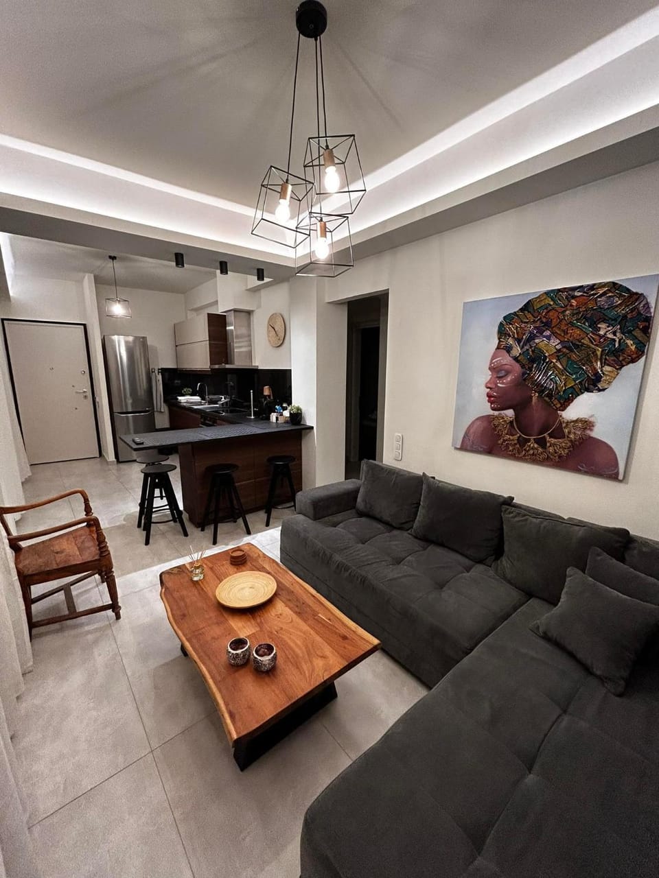 Kitchen or kitchenette, Living room, Seating area, Dining area