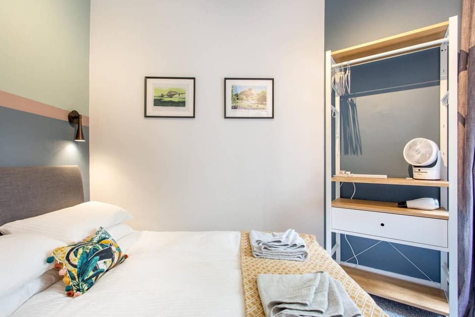 Grassmarket Jewel Apartment in Edinburgh