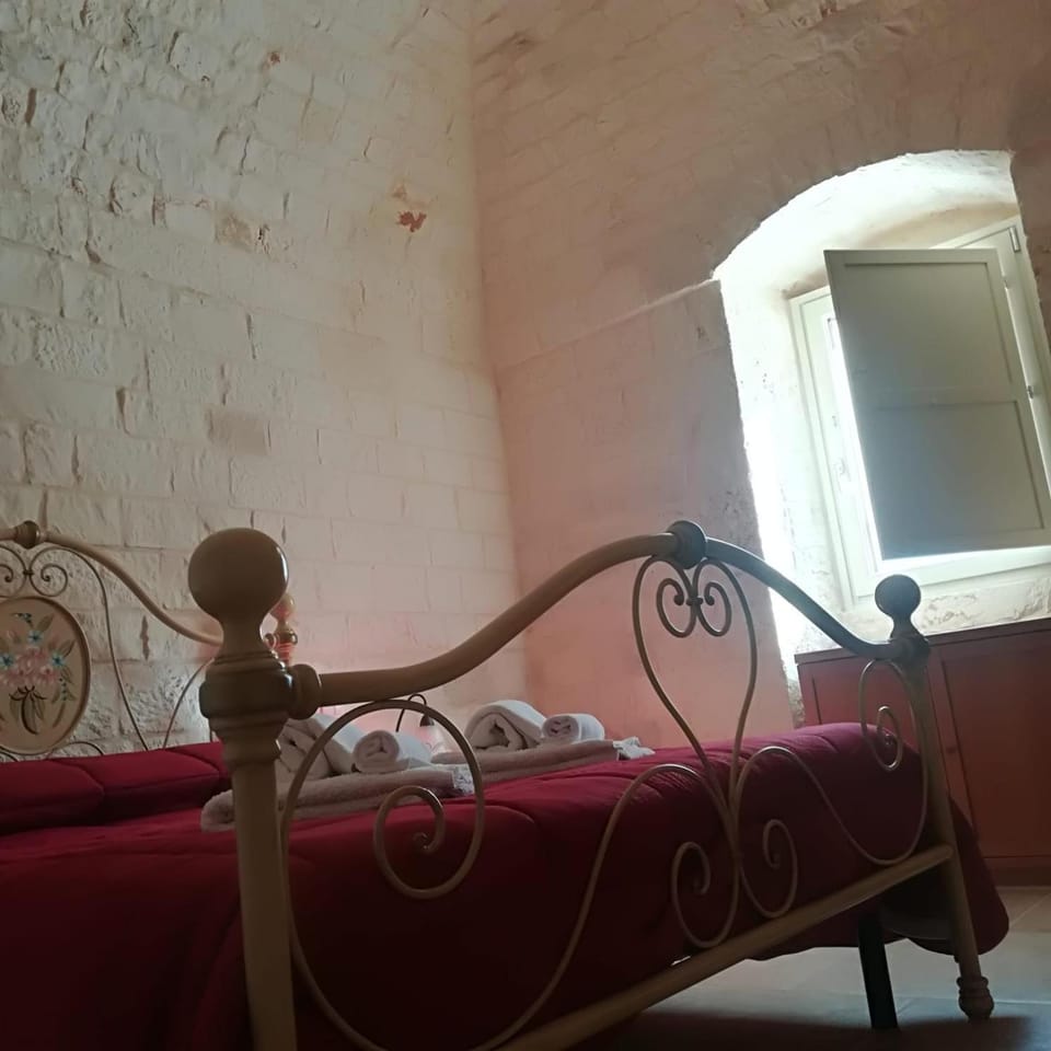 Trulli Manuela 2 Country House in Locorotondo