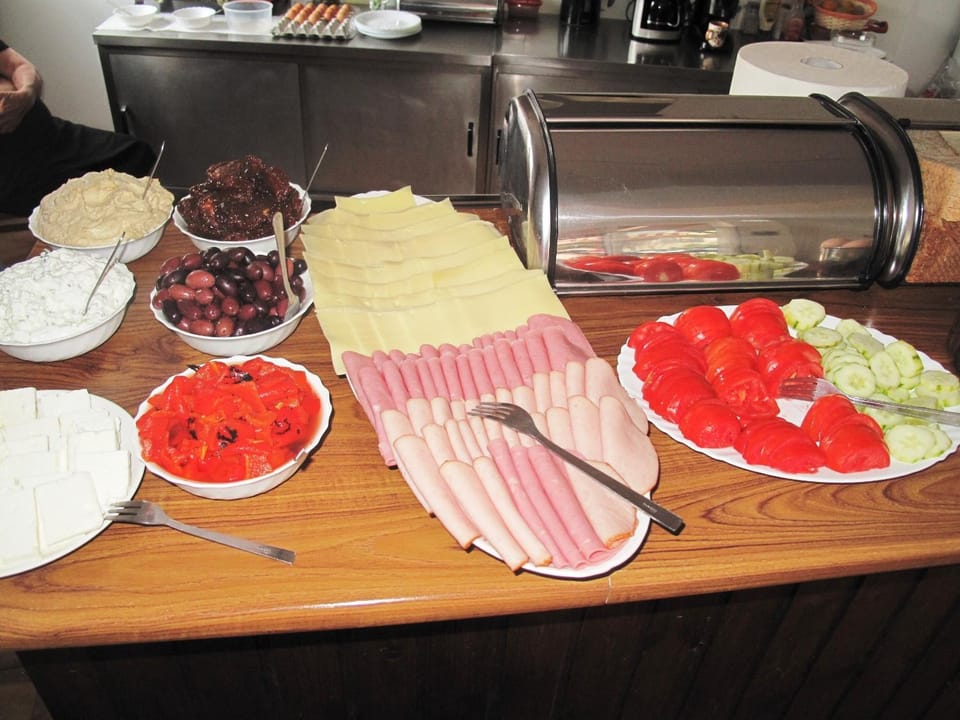 Food and drinks, Food, Buffet breakfast