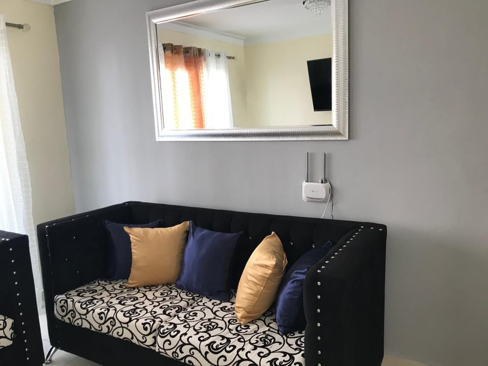 cómodo first floor Apartment in Santiago de los Caballeros