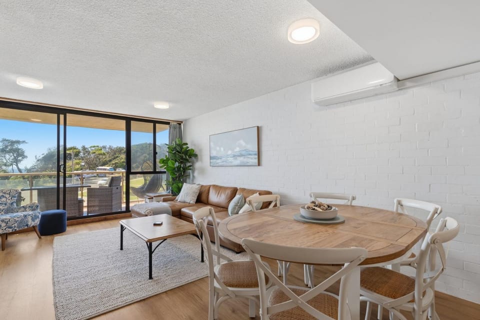 Unit 15 Beachpark Apartments House in Port Macquarie