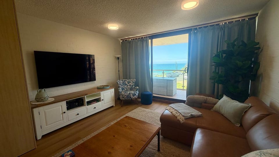 Unit 15 Beachpark Apartments House in Port Macquarie
