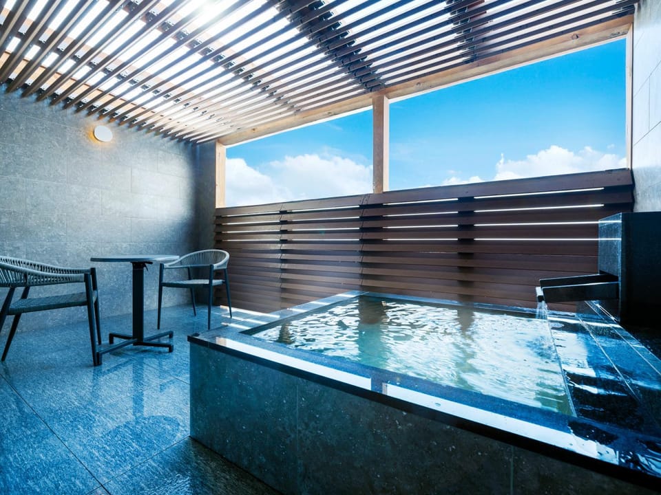 Hot Spring Bath, Open Air Bath
