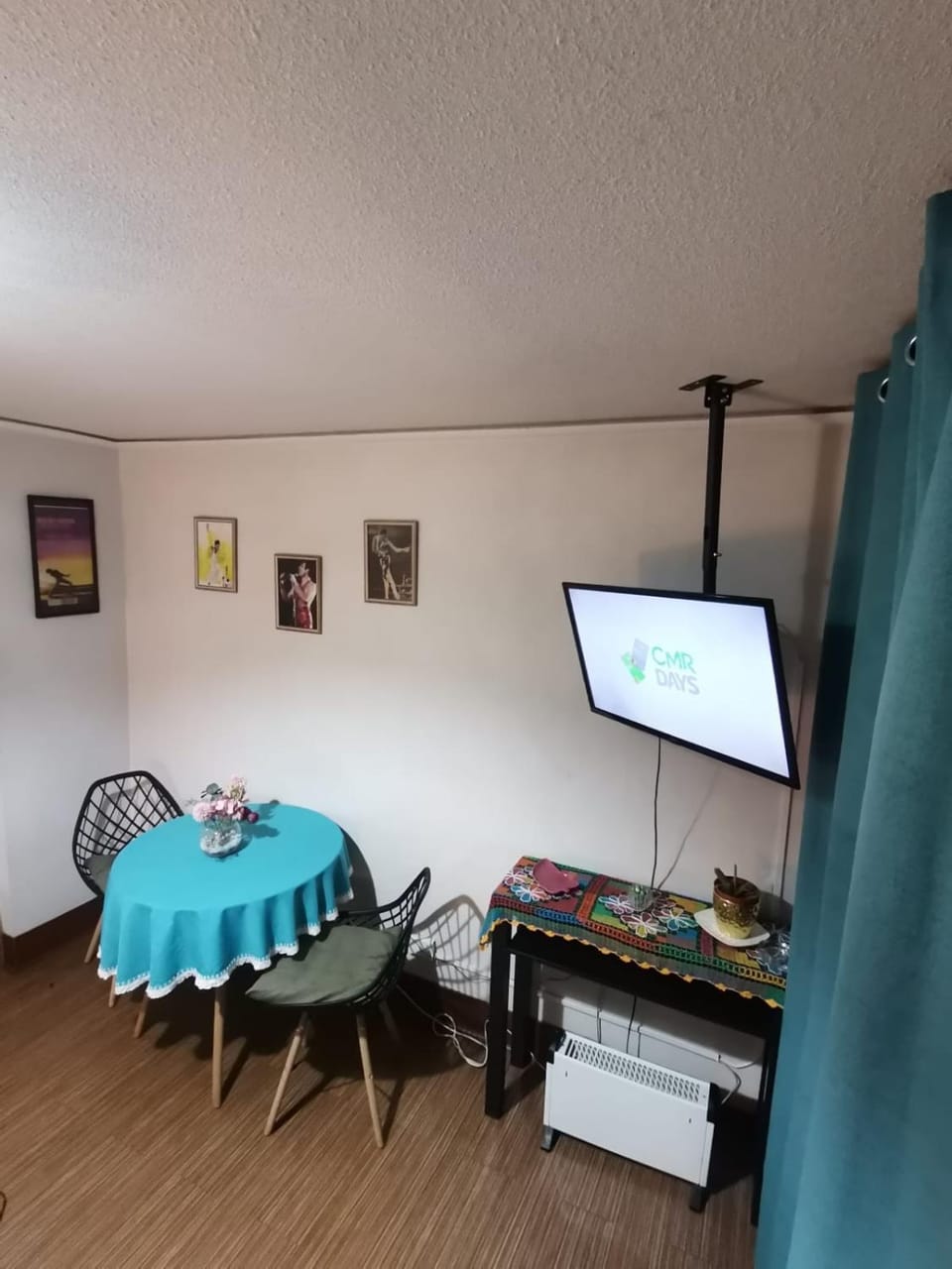 Bohemian Rhapsody Zenteno Apartment in Santiago