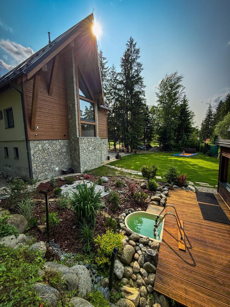 Property building, Garden