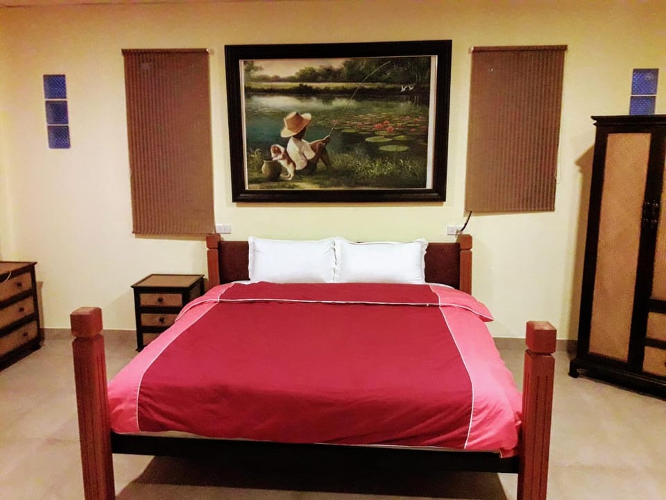 LLamados Fishing Lake Bed and Breakfast in Thailand