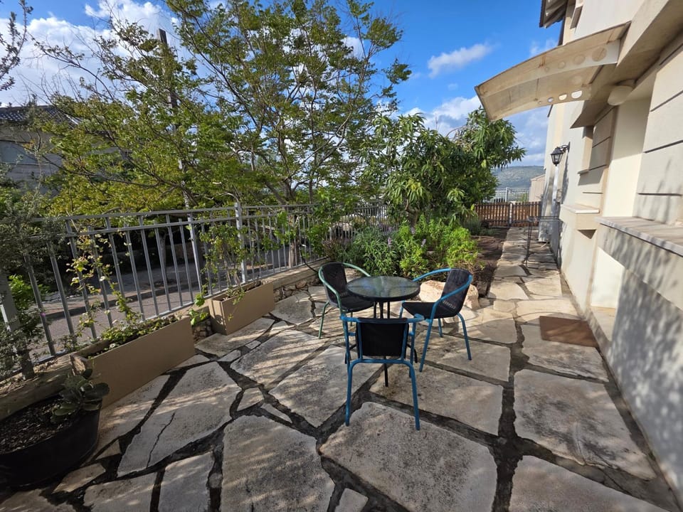 Tavor view נוף תבור Apartment in North District